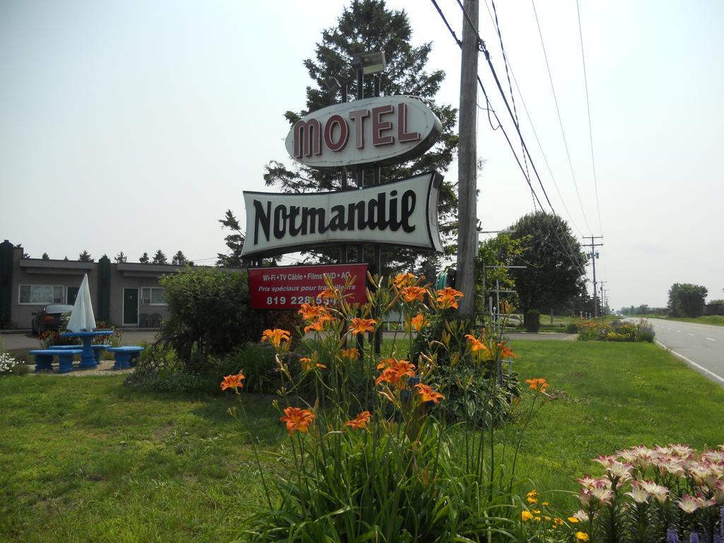 Motel Normandie Louiseville Eksteriør billede