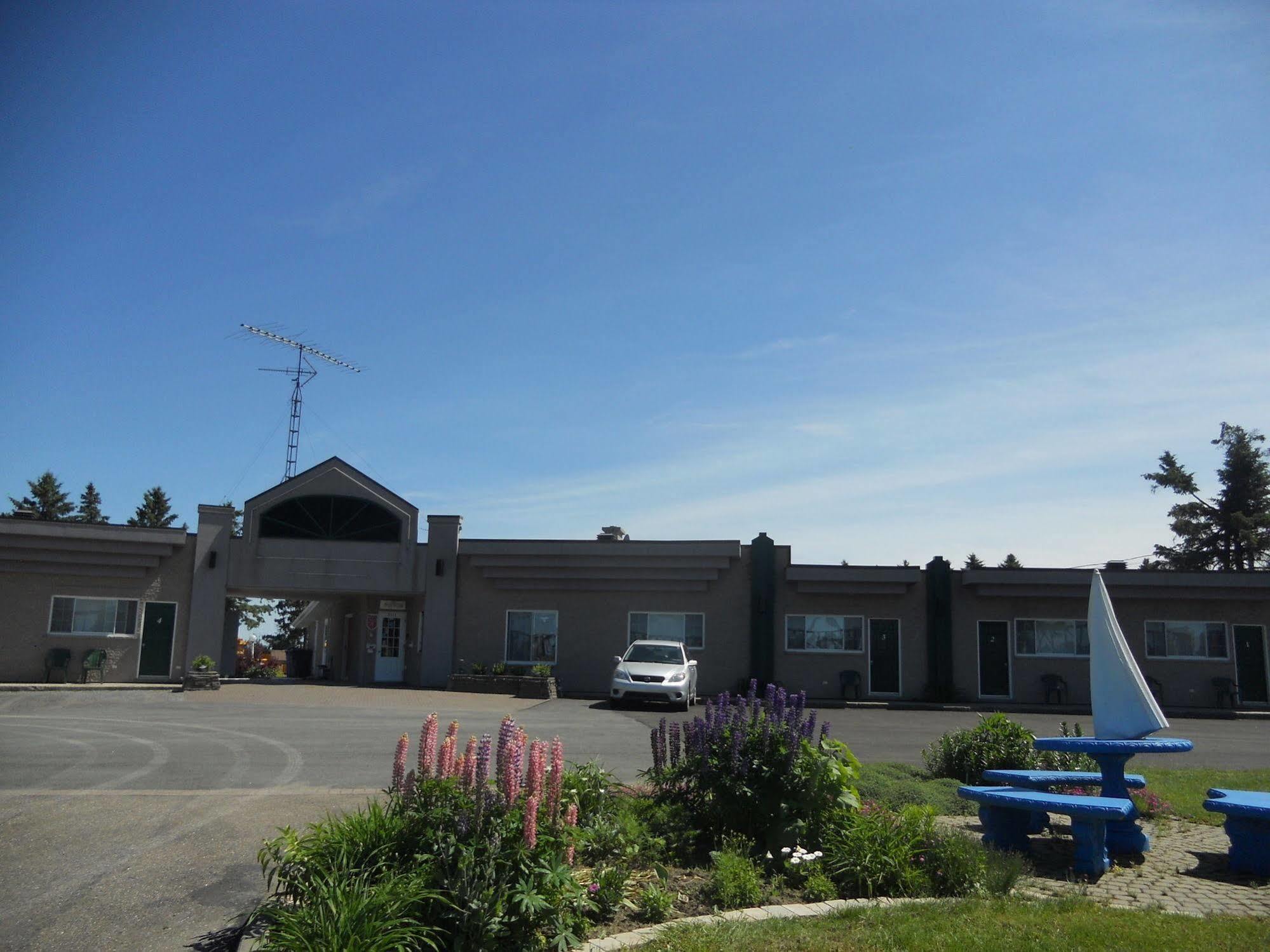 Motel Normandie Louiseville Eksteriør billede